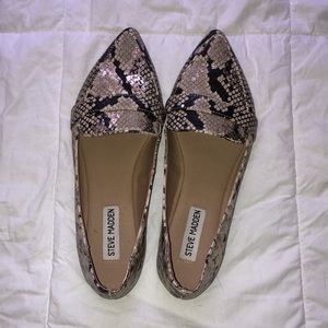 Steve Madden Snakeskin Flats